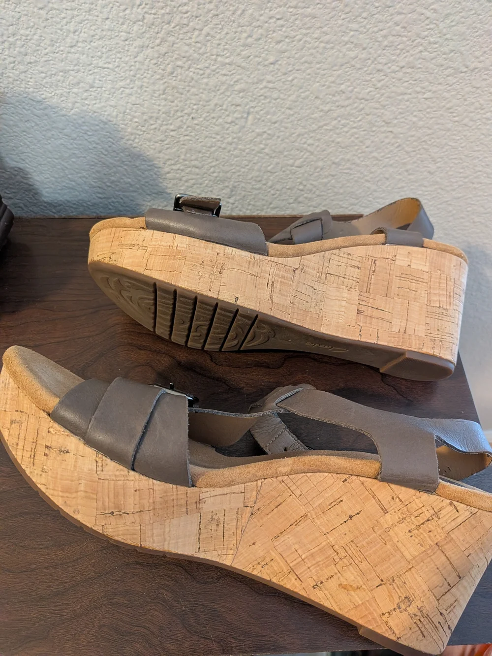 Clarks Artisan Brown Leather Strappy Sandals with Cork Wedge